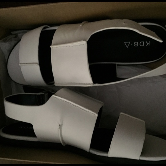 Kelsi Dagger Brooklyn Panther Sandals - Picture 4 of 4