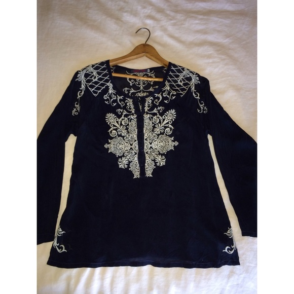 Johnny Was long sleeve blouse