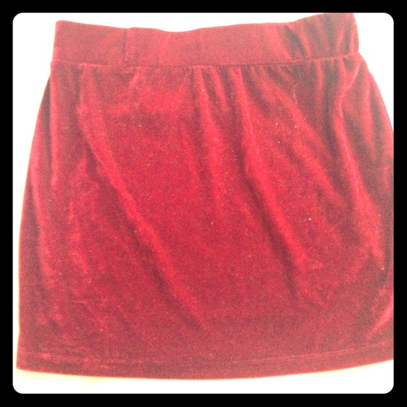 🍀 (3 for $15) HOLIDAY PARTY SKIRT