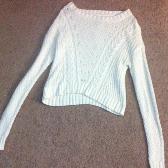 Cropped sweater