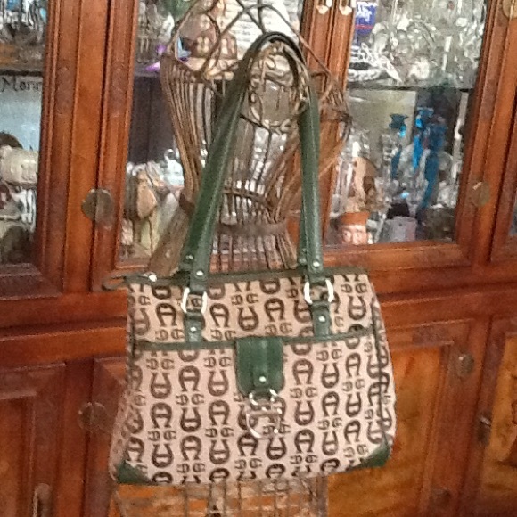 Etienne Aigner handbag as new beautiful.
