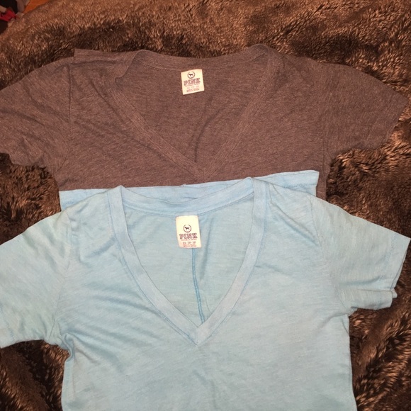 Victoria's Secret PINK V-necks