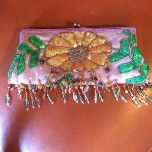 FUN purse w/lots of beautiful bead work