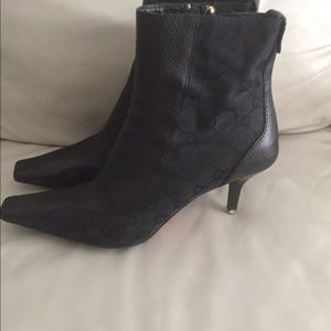 Black Gucci boots