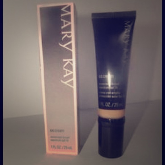 Mary Kay cc cream light to medium