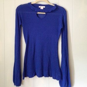 Tulle Sweater w Keyhole neckline