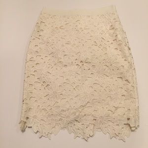 LOFT Ivory Lace Pencil Skirt
