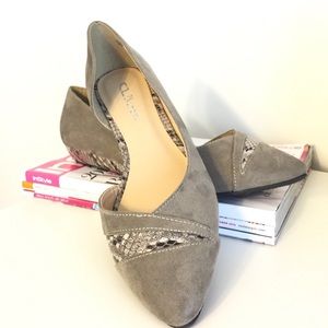 🌟LOWER PRICE🌟Chinese Laundry Pointed Toe Wedge