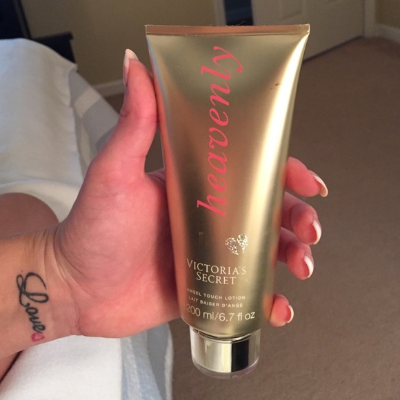 VIctoria Secret lotion
