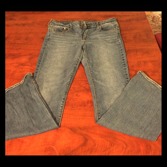 American Eagle Jeans - Artist