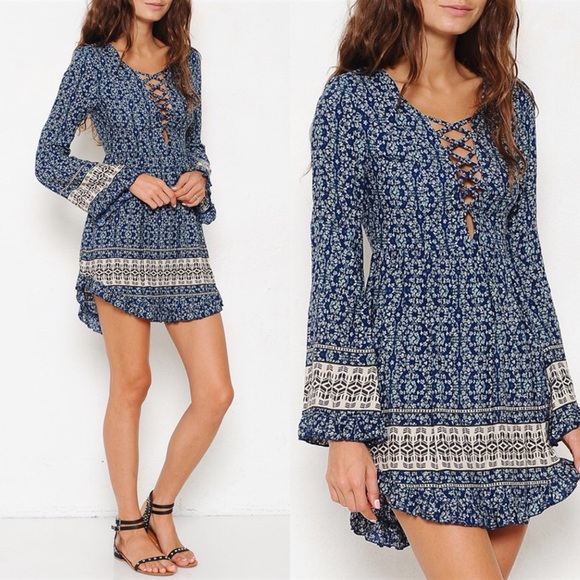 Monika Rose SF Dresses & Skirts - 💥CYBER MONDAY💥Lace Up Boho Bell Sleeve Dress
