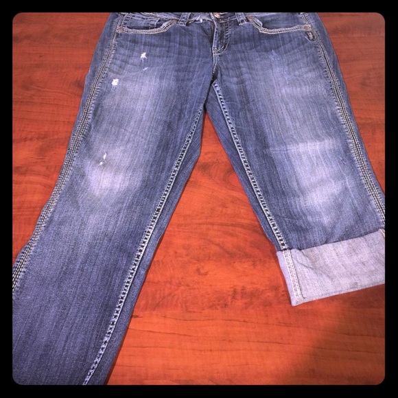 Silver Suki Twisted Capris