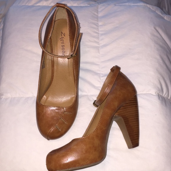 Brown Retro Heels