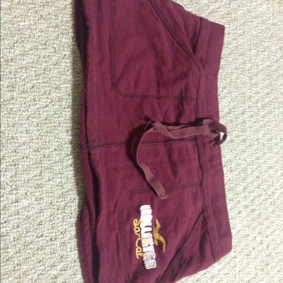 Hollister skirt
