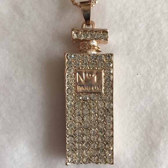 Betsey Johnson Jewelry - New Betsey Johnson Perfume Bottle Necklace