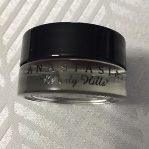 Anastasia Beverly Hills Dipbrow Pomade