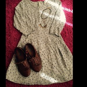 Brown Oxford Flats Size 6