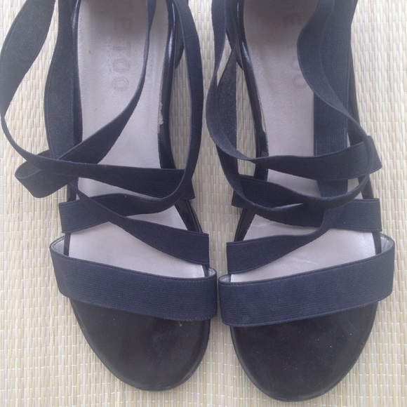 Me too black elastic sandal
