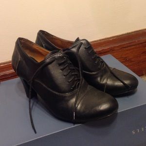 Croft&barrow black heels