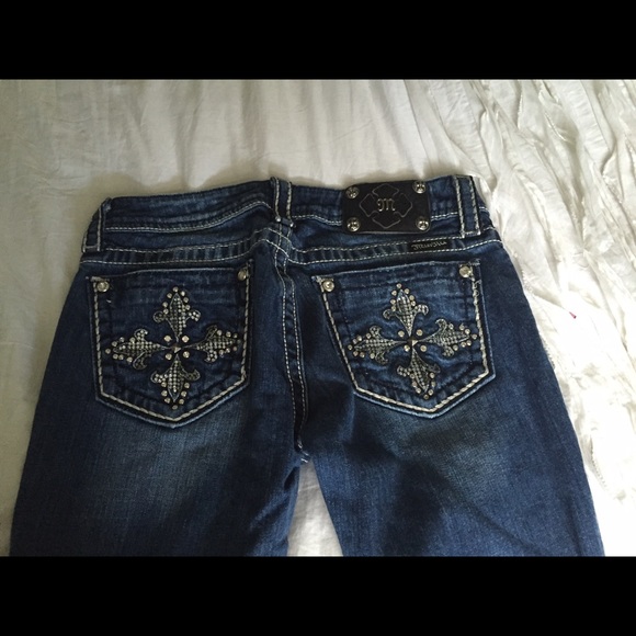 Miss Me Boot Cut Jeans - Picture 3 of 3