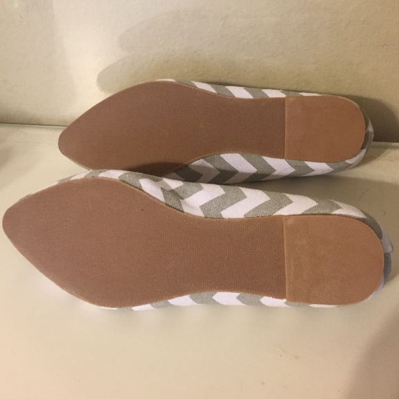 Chevron flats - Picture 3 of 4