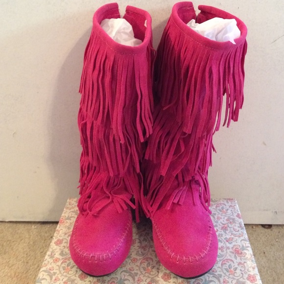 Hot pink mid calf boots with fringe, 6.5, NEW