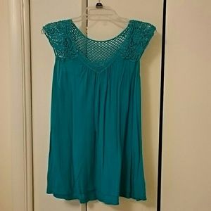 Crochet detail knit tunic