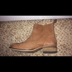 Brown boots