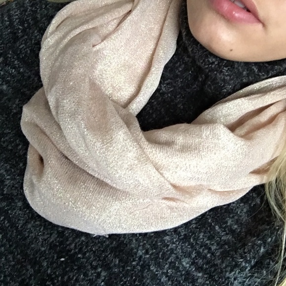 American eagle gold infinity scarf - Picture 2 of 2