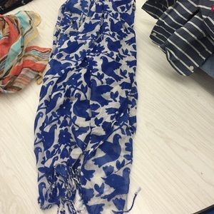 Old Navy scarf