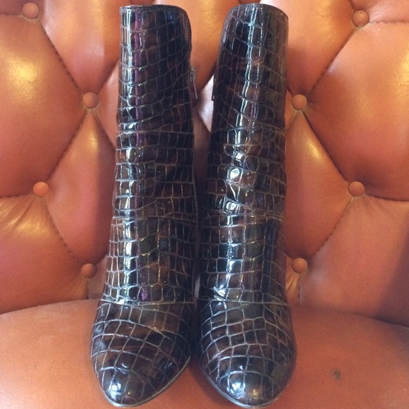 Joey O heeled boots size 7 1/2M 💓
