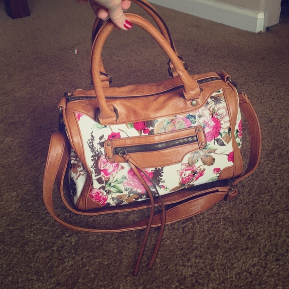 Like new ALDO floral purse!