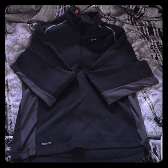 Nike Fit pullover💞