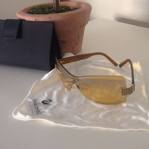 Gorgeous Daniel Swarovski crystal eyewear glasses