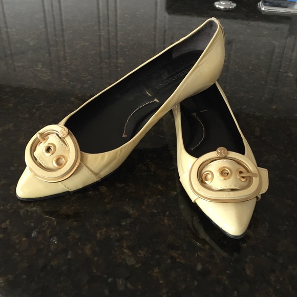 BCBG Max Azria Ivory Flats w/ Gold Buckle