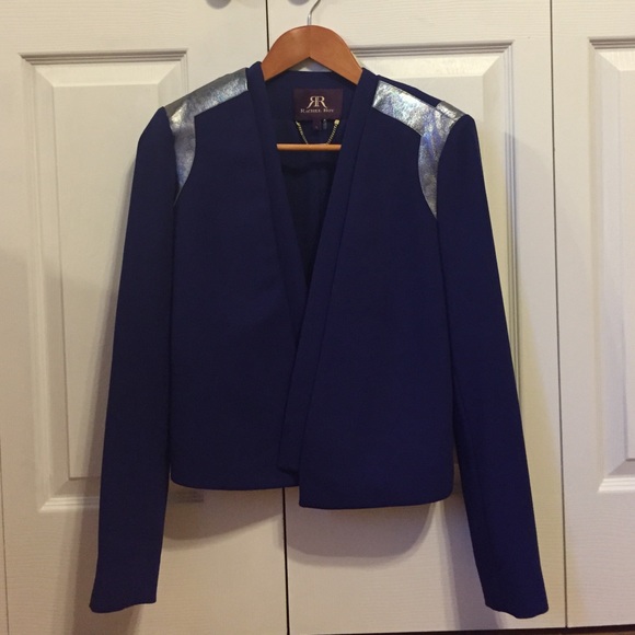 Rachel Roy blazer, size 2 in excellent condition!