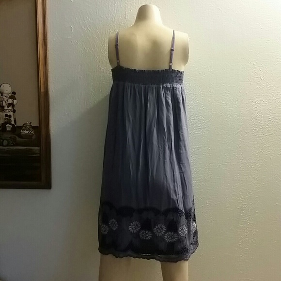 Clothes - Picture 2 of 2