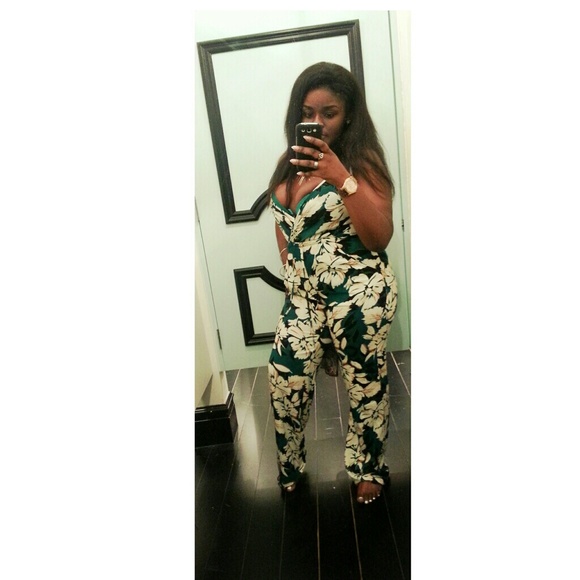 Meet the Posher 💜 - Picture 4 of 4