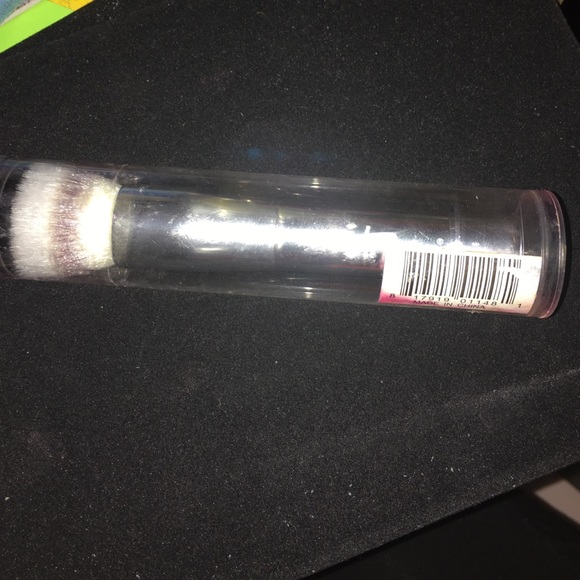 it Cosmetic Brush