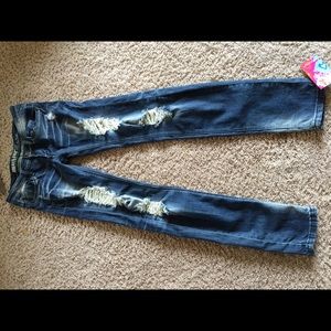 Distressed Skinny Jeans