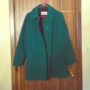 Green pea coat