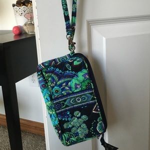 Vera Bradley wristlet purse