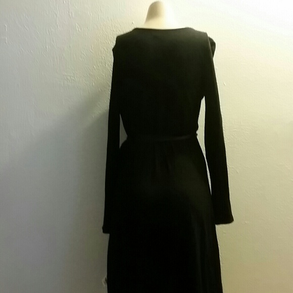 Clothes - Picture 2 of 2