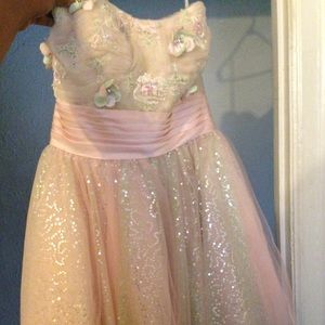 Tony bowls pink prom dress