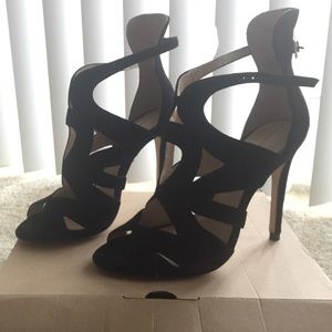 Black Zara heels