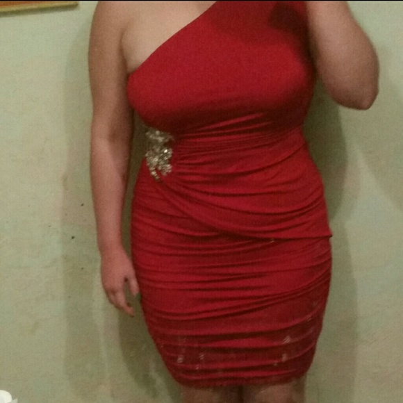 An xl red coctail dress