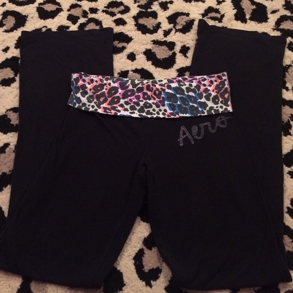 Aeropostale yoga leggings!