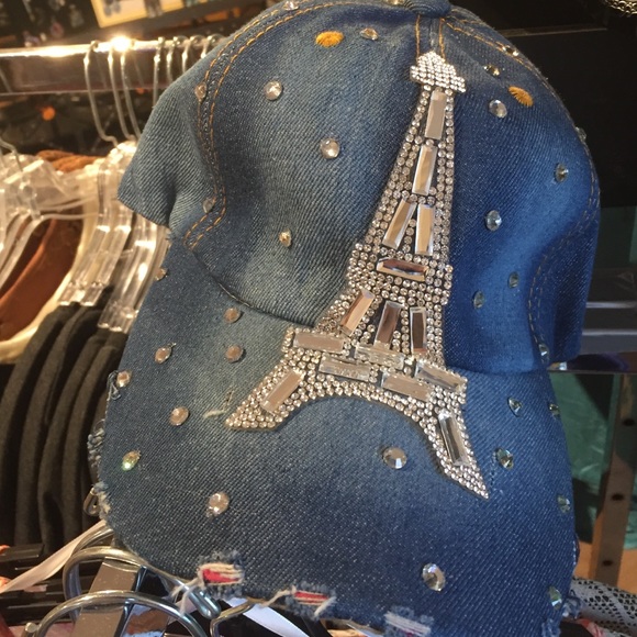 Unique Eiffel tower hat
