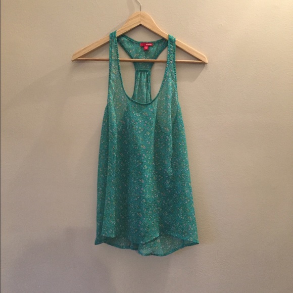 Floral tank