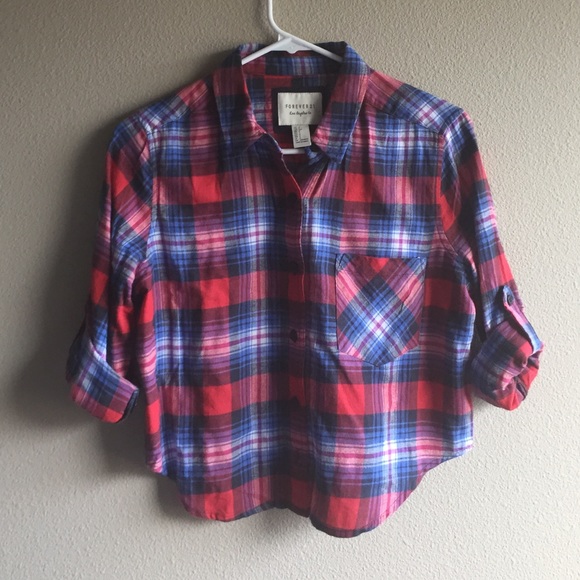 NWOT Red Blue cropped plaid shirt - Picture 2 of 3